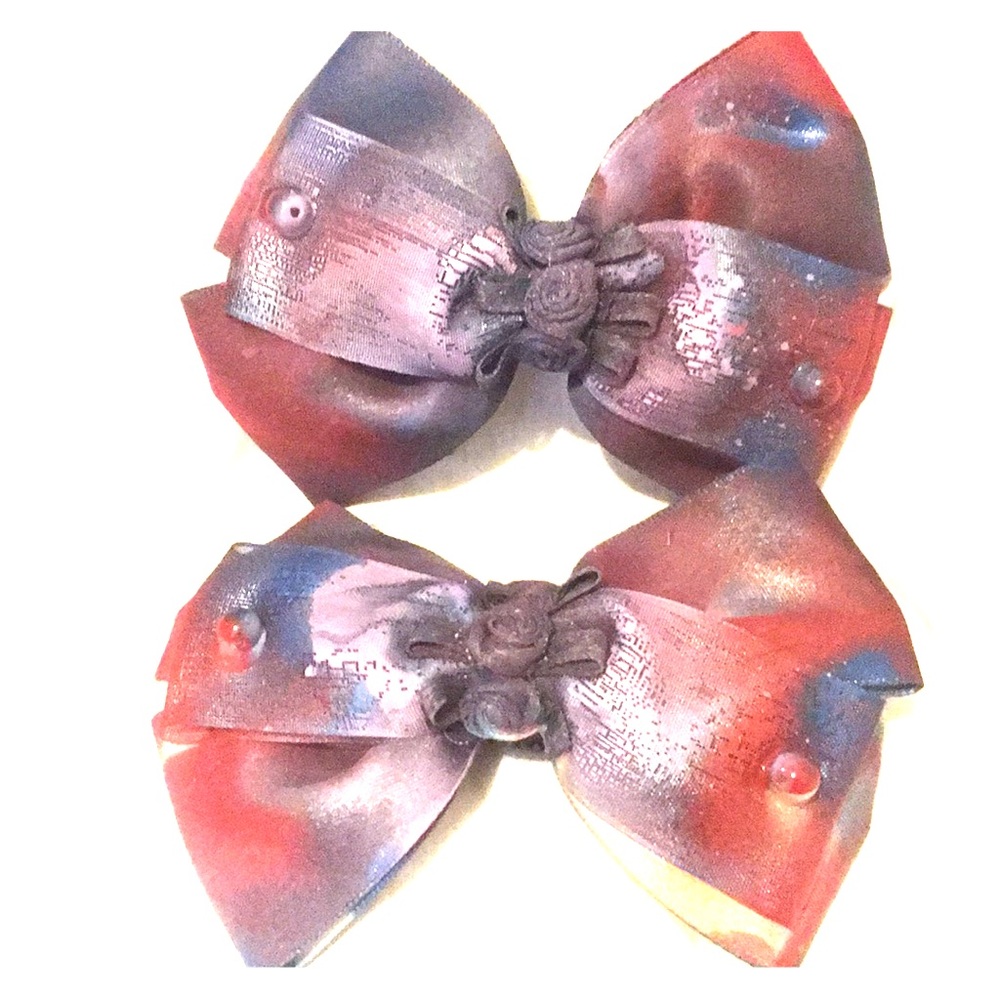 Lexa Vonn Vintage tie-dye satin bow snap barrettes